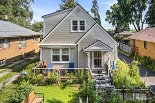 307 Lakelawn Blvd, Aurora, IL 60506 - Photo 4