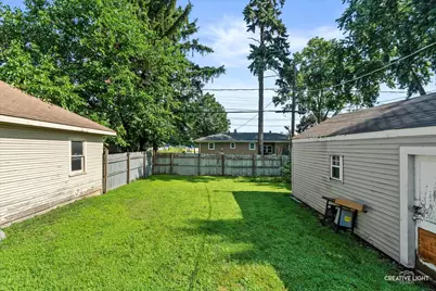 307 Lakelawn Boulevard, Aurora, IL 60506 - Photo 22