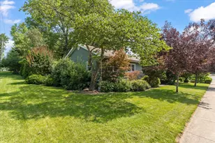 510 W William St, Monticello, IL 61856 - Photo 44