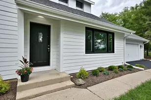 18878 Ridge Ln, Marengo, IL 60152 - Photo 4