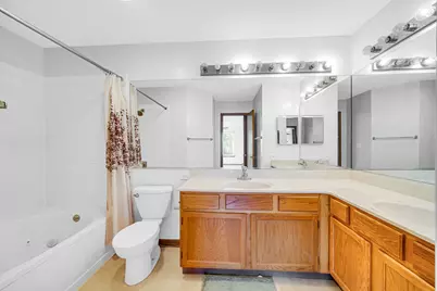 1001 Martingale Lane, Round Lake Beach, IL 60073 - Photo 20
