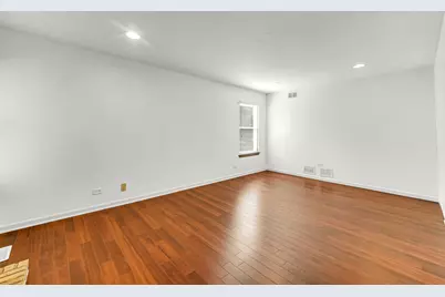 1001 Martingale Lane, Round Lake Beach, IL 60073 - Photo 10
