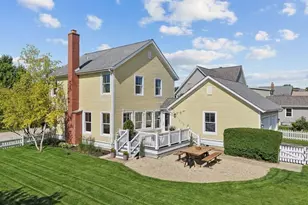 1501 Amos Bennett St, Grayslake, IL 60030 - Photo 2