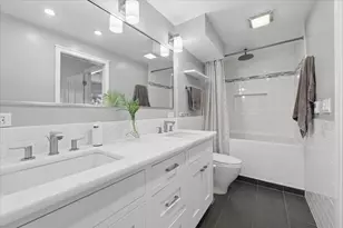 725 W Waveland Ave, Chicago, IL 60613 - Photo 22