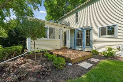 2027 Richton Drive, Wheaton, IL 60189 - Photo 22