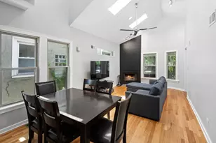 4312 W Wrightwood Ave, Chicago, IL 60639 - Photo 2