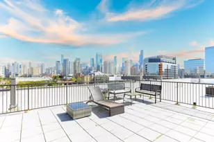 859 W Erie St, Chicago, IL 60642 - Photo 22