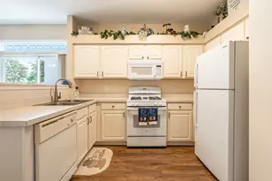 1403 Sherborn Ct, Minooka, IL 60447 - Photo 10