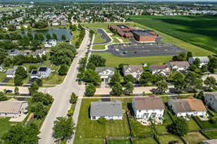 1403 Sherborn Ct, Minooka, IL 60447 - Photo 18