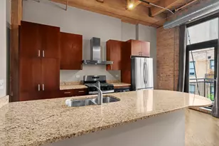 1040 W Adams St, Chicago, IL 60607 - Photo 8