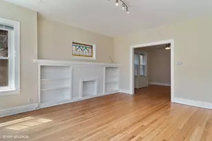 3622 N Whipple St, Chicago, IL 60618 - Photo 4