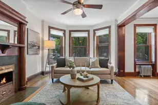 3764 N Magnolia Ave, Chicago, IL 60613 - Photo 4