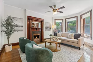 3764 N Magnolia Ave, Chicago, IL 60613 - Photo 2