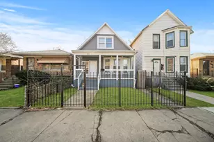 7931 S East End Ave, Chicago, IL 60617 - Photo 1