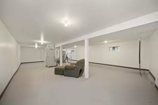7931 S East End Ave, Chicago, IL 60617 - Photo 22
