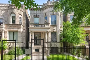 3248 W Douglas Blvd, Chicago, IL 60623 - Photo 1