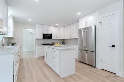 408 W Foxdale Lane, Arlington Heights, IL 60004 - Photo 14