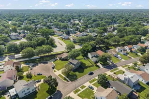 855 Peoria Ct, Carol Stream, IL 60188 - Photo 32
