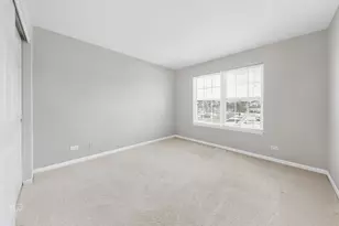 831 Genesee Dr, Naperville, IL 60563 - Photo 8