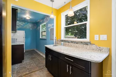 133 E Berkley Lane, Hoffman Estates, IL 60169 - Photo 16