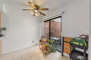 1613 Groton Ct, Wheaton, IL 60189 - Photo 4