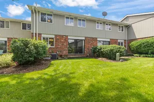 1613 Groton Ct, Wheaton, IL 60189 - Photo 18