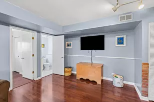 30W008 Danbury Dr, Warrenville, IL 60555 - Photo 10