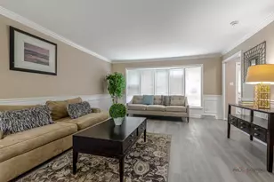 17108 Evans Dr, South Holland, IL 60473 - Photo 10