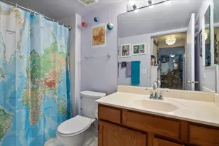 5360 N Lowell Ave, Chicago, IL 60630 - Photo 12