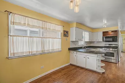 4332 N Kimball Avenue, Chicago, IL 60618 - Photo 32
