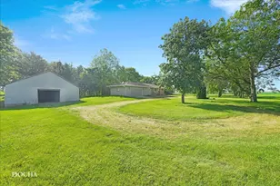 2676 Fairview Dr, Malta, IL 60150 - Photo 22