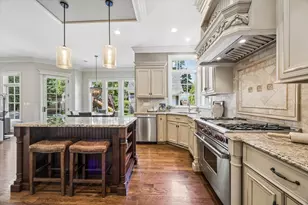 28 S Adams St, Hinsdale, IL 60521 - Photo 6