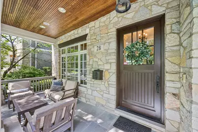 28 S Adams Street, Hinsdale, IL 60521 - Photo 2