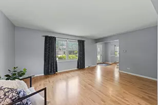 223 Winslow Ct, Naperville, IL 60565 - Photo 6
