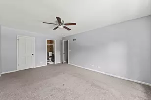 223 Winslow Ct, Naperville, IL 60565 - Photo 16