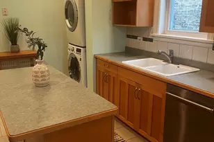 3423 W Schubert Ave, Chicago, IL 60647 - Photo 8
