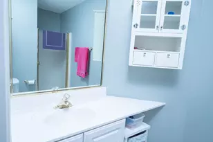 5421 Regents Park Rd, Rockford, IL 61107 - Photo 22