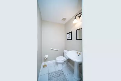 5421 Regents Park Road, Rockford, IL 61107 - Photo 12