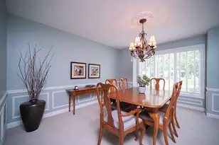 5421 Regents Park Rd, Rockford, IL 61107 - Photo 10