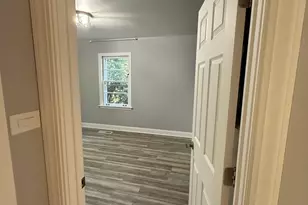 47 W Algonquin Rd, Des Plaines, IL 60016 - Photo 42