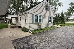 47 W Algonquin Rd, Des Plaines, IL 60016 - Photo 58
