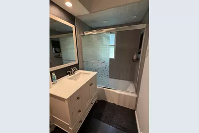 47 W Algonquin Road, Des Plaines, IL 60016 - Photo 18