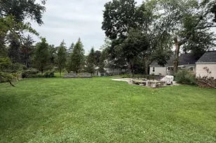 47 W Algonquin Rd, Des Plaines, IL 60016 - Photo 6