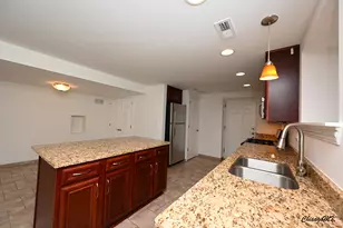 18 W Chestnut St, Chicago, IL 60610 - Photo 12