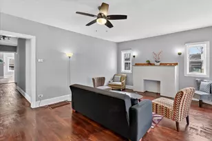 1 E 114th St, Chicago, IL 60628 - Photo 4