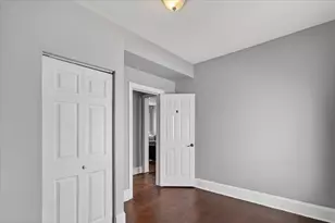 1 E 114th St, Chicago, IL 60628 - Photo 28