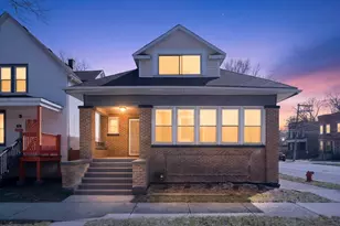 1 E 114th St, Chicago, IL 60628 - Photo 2