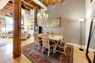 520 W Huron St, Chicago, IL 60654 - Photo 12