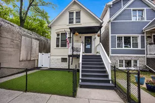 437 W 44th Pl, Chicago, IL 60609 - Photo 1