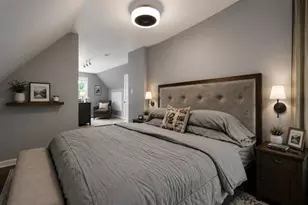 437 W 44th Pl, Chicago, IL 60609 - Photo 8